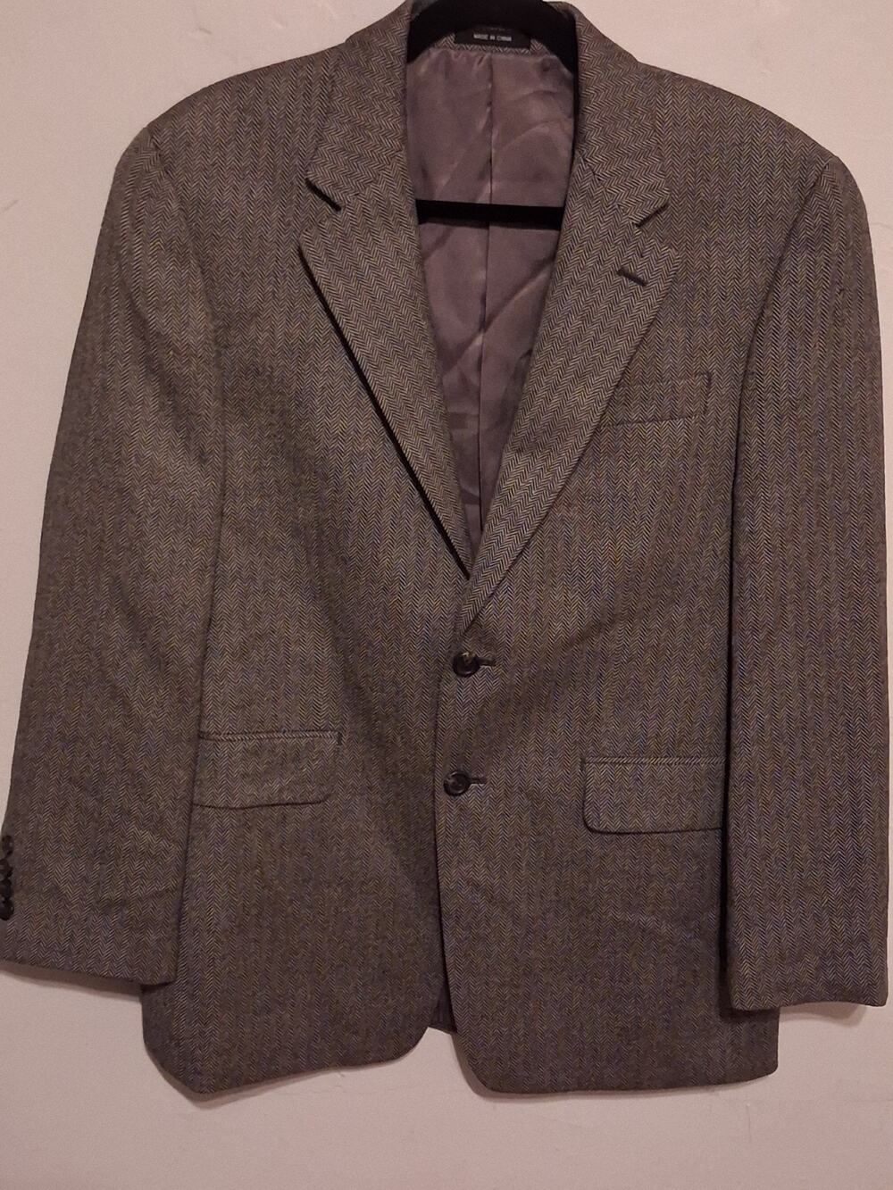 Chaps Men's Gray Herringbone 100% Wool Single-Breasted Suit Jacket 36S